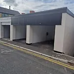 Town Centre Duplex 4