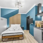 Downtown Studio 4 - Harrogate Town Centre