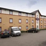 Premier Inn Harrogate South