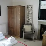 North Dockenbush Bed And Breakfast