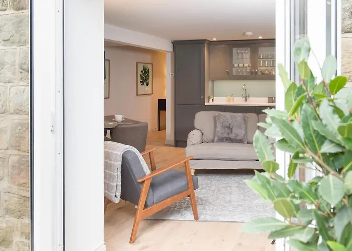 The Burrow By Harrogate Serviced Apartments