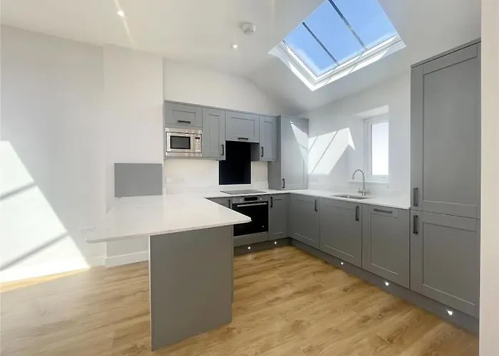 Town Centre Duplex 4