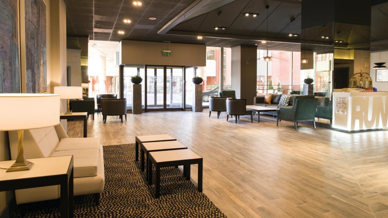 Crowne Plaza By Ihg Hotel 4*