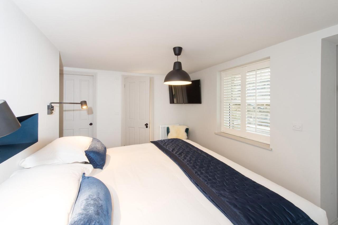 Apartment The Burrow By Serviced