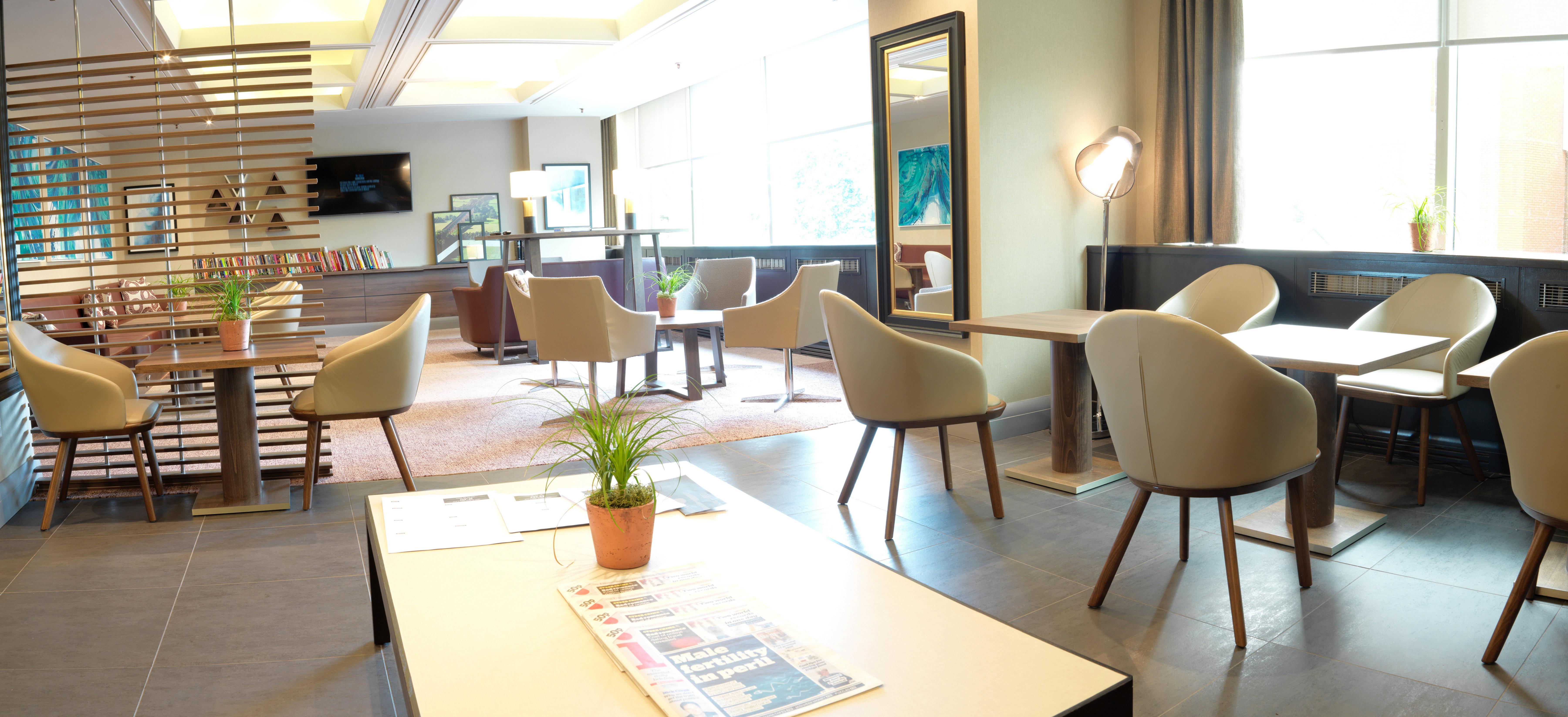 Crowne Plaza By Ihg Hotel 4*