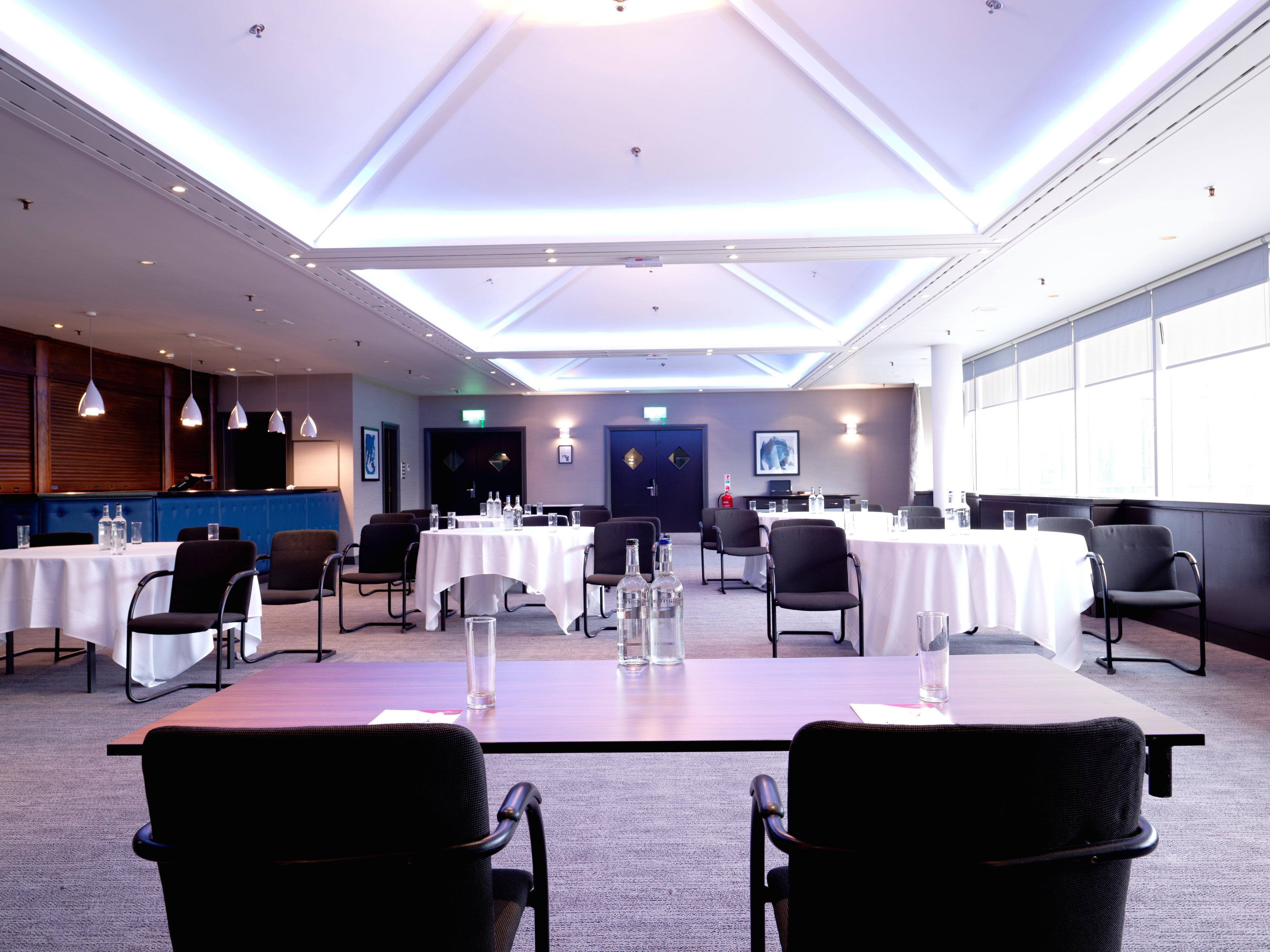 Crowne Plaza By Ihg Hotel 4*