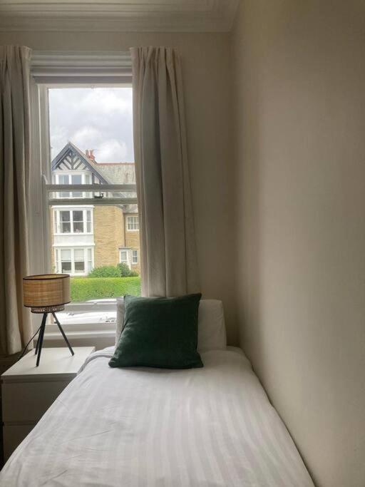 Apartment Spacious & Bright 3 Bed Harrogate