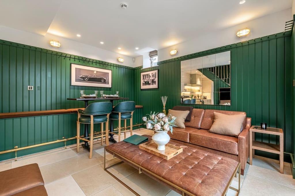 Luxury Mews House In Holiday home *