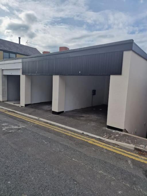 Town Centre Duplex 4
