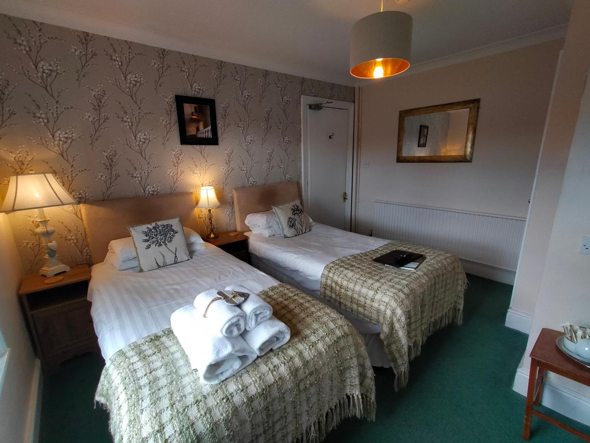 Guest house Arden House