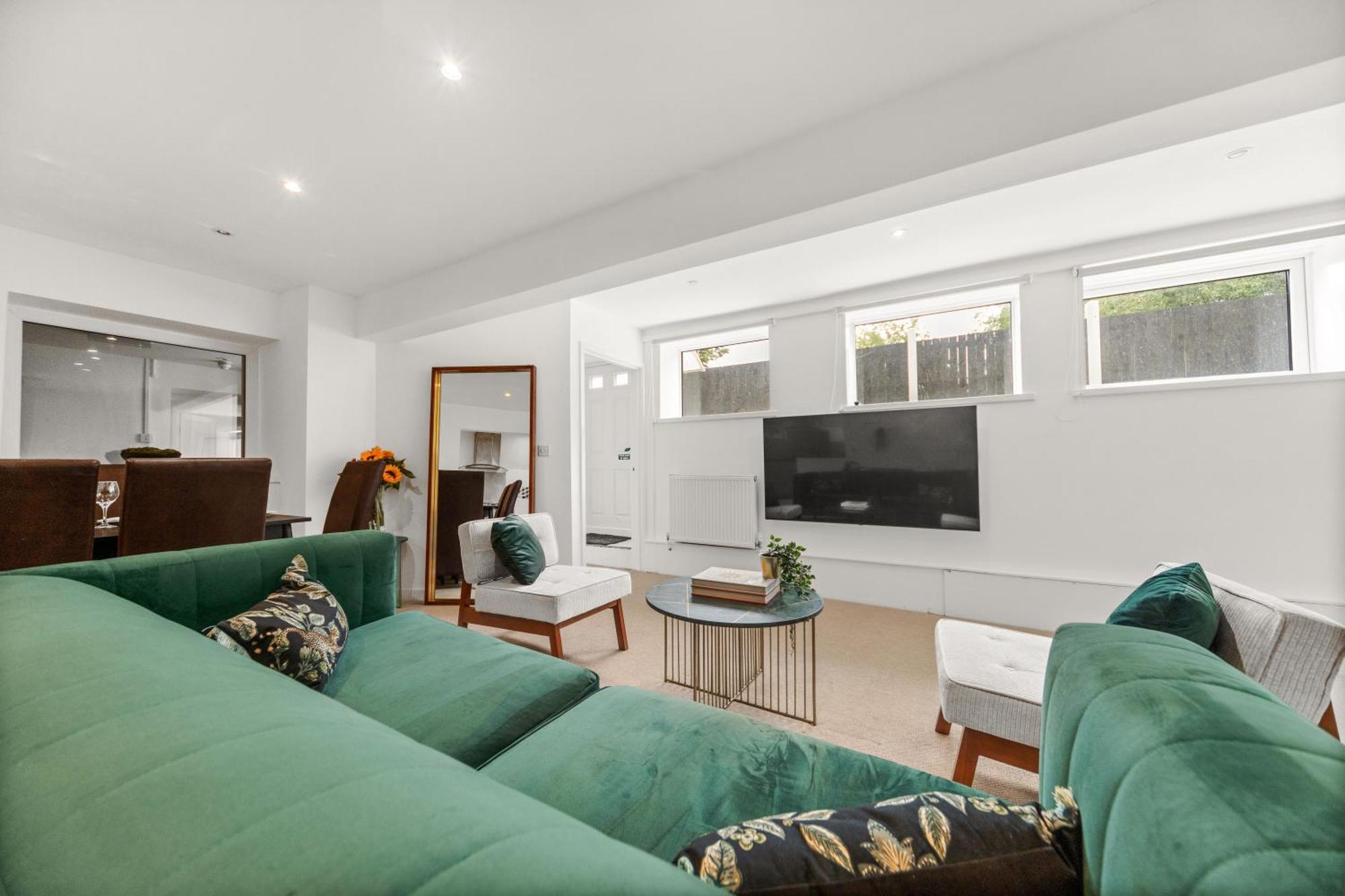 Harrogate Suites Apartment