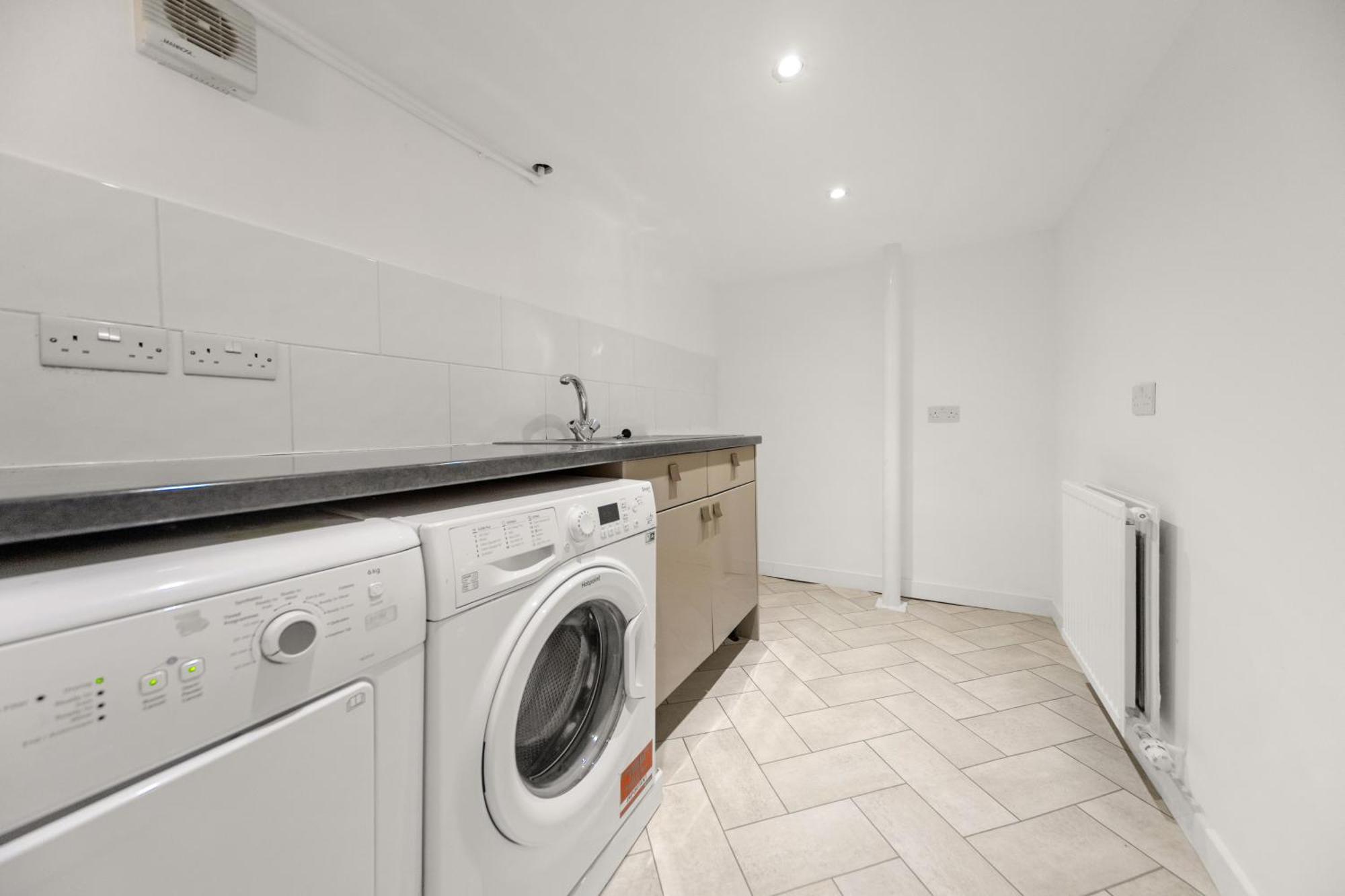 Harrogate Suites * Harrogate