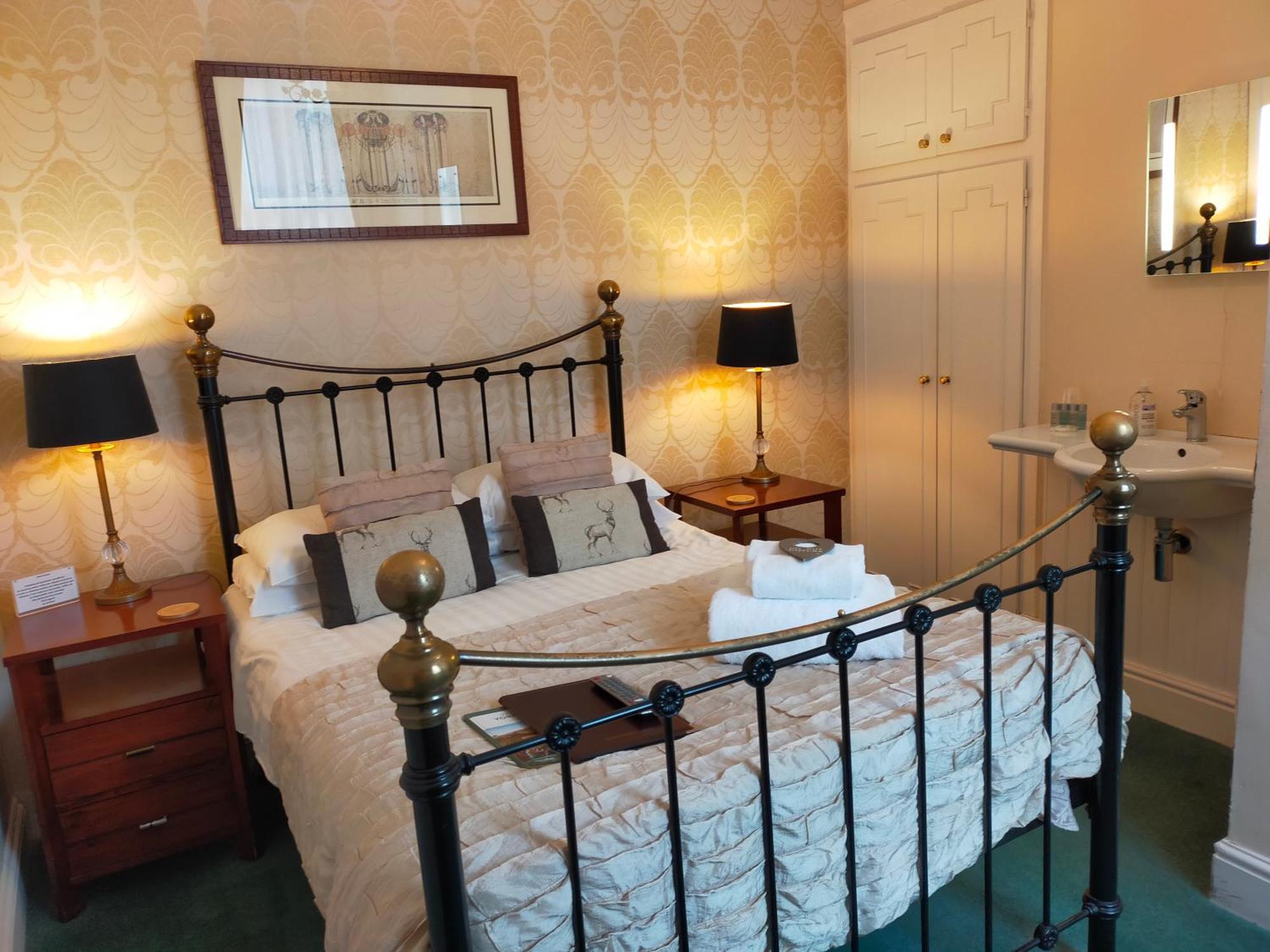Arden House 4* Harrogate