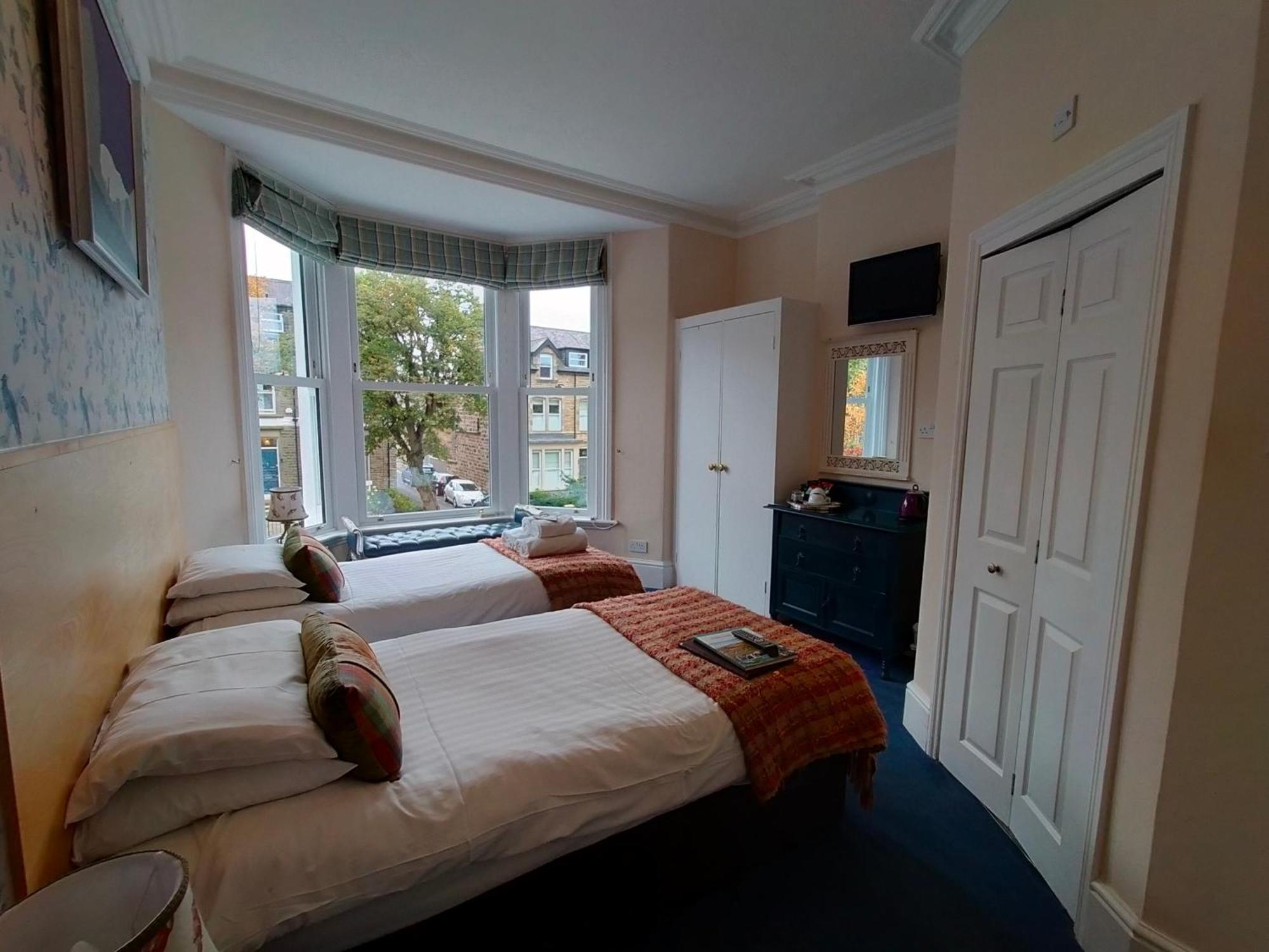 Arden House 4* Harrogate