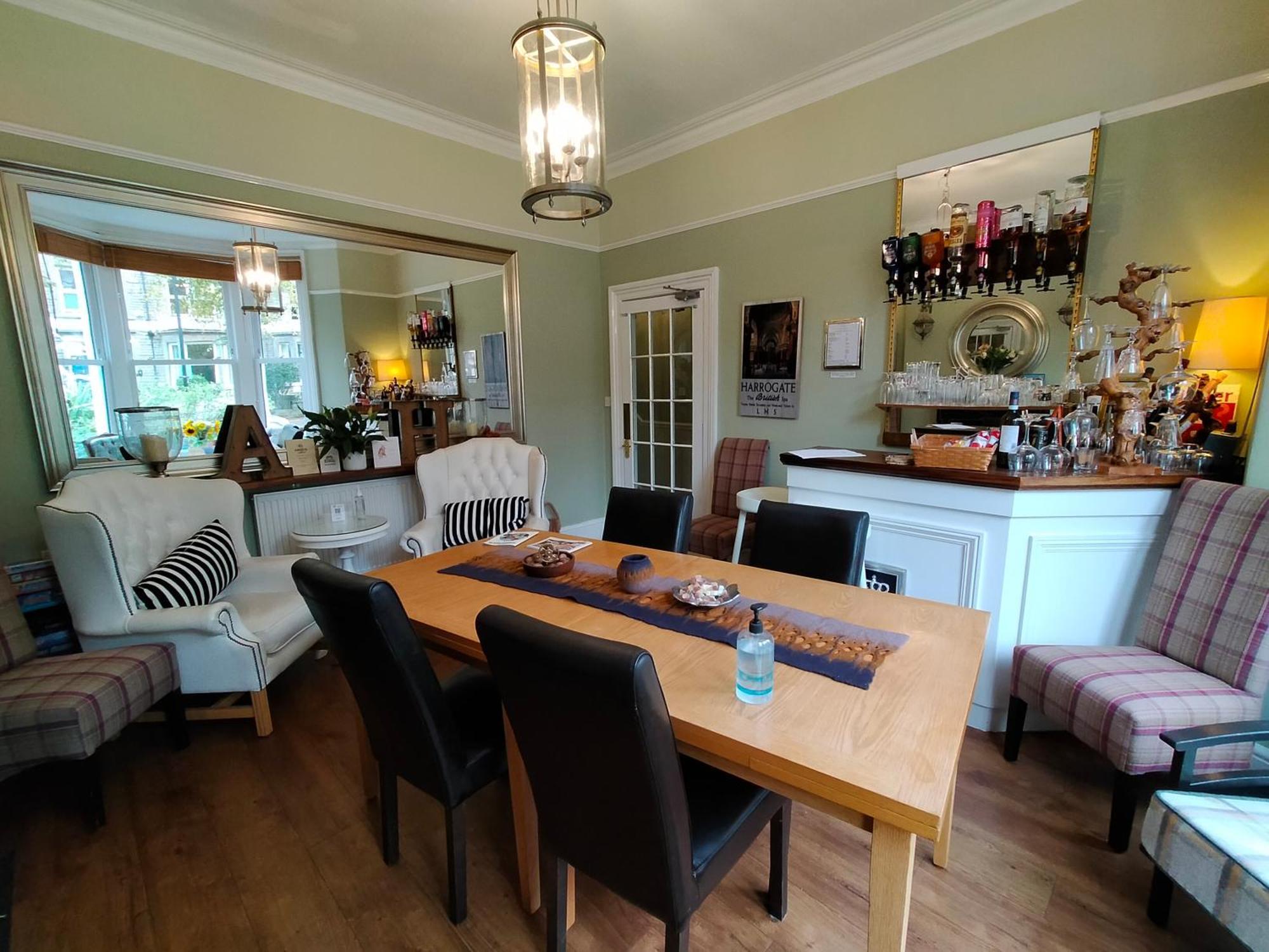 Arden House Guest house 4*