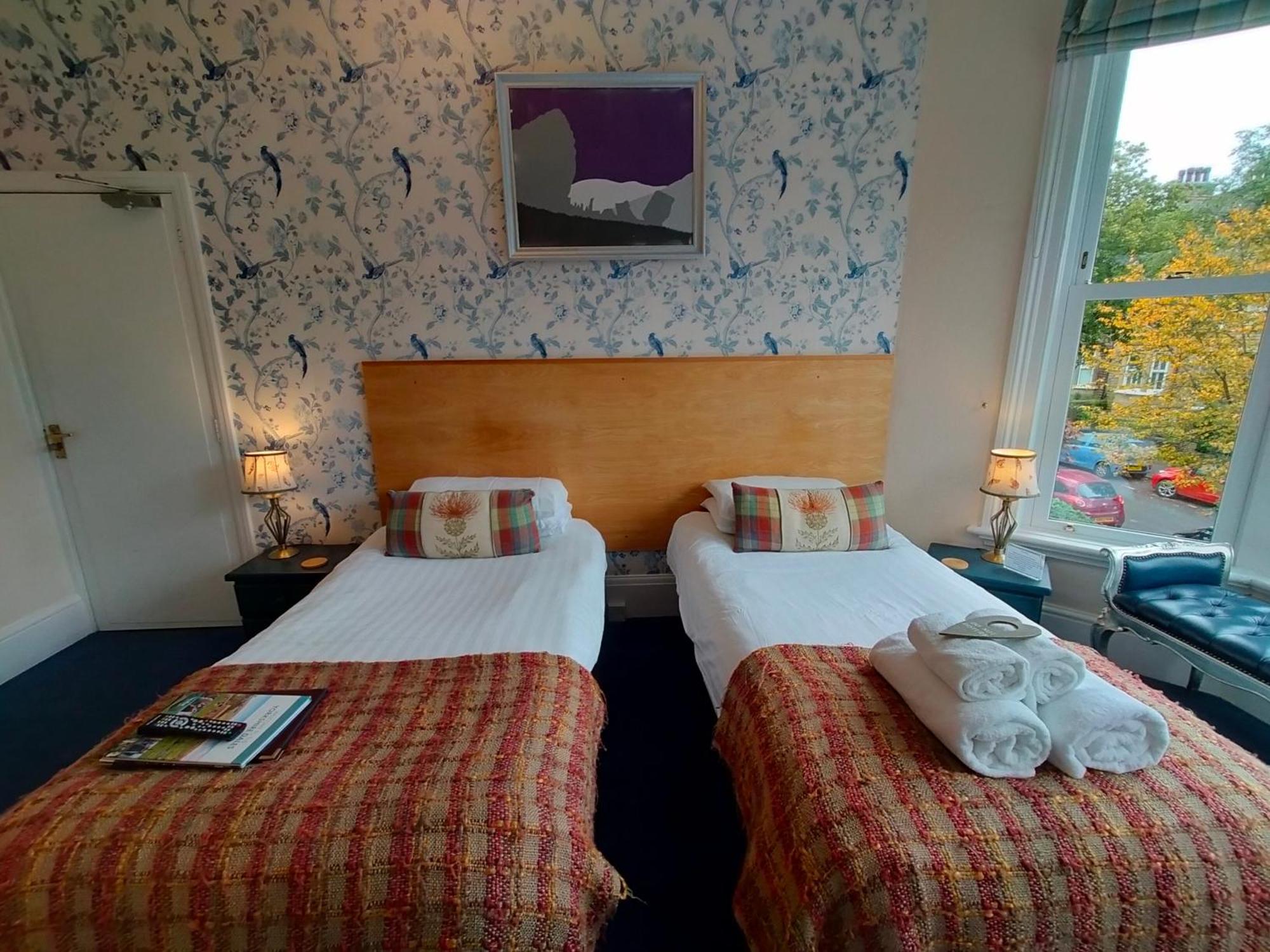 Arden House 4*