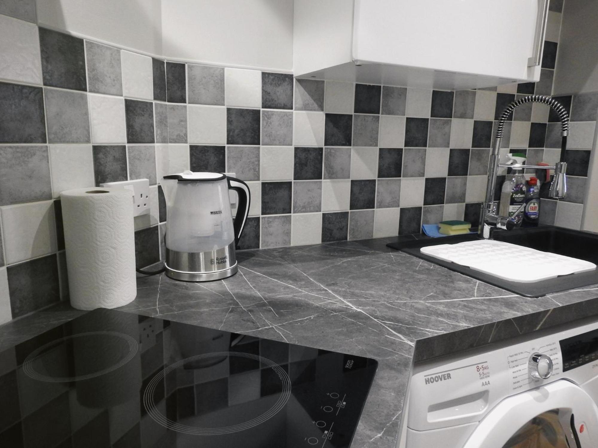 Stylish Modern With Parking * Harrogate