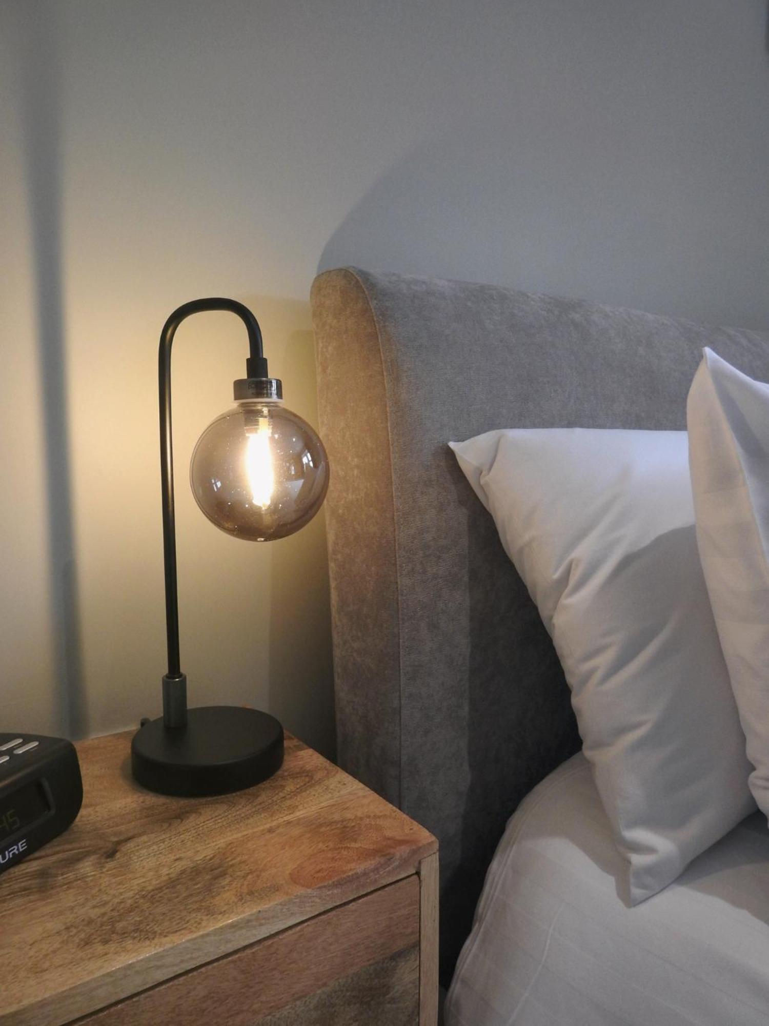 Stylish Modern With Parking Harrogate