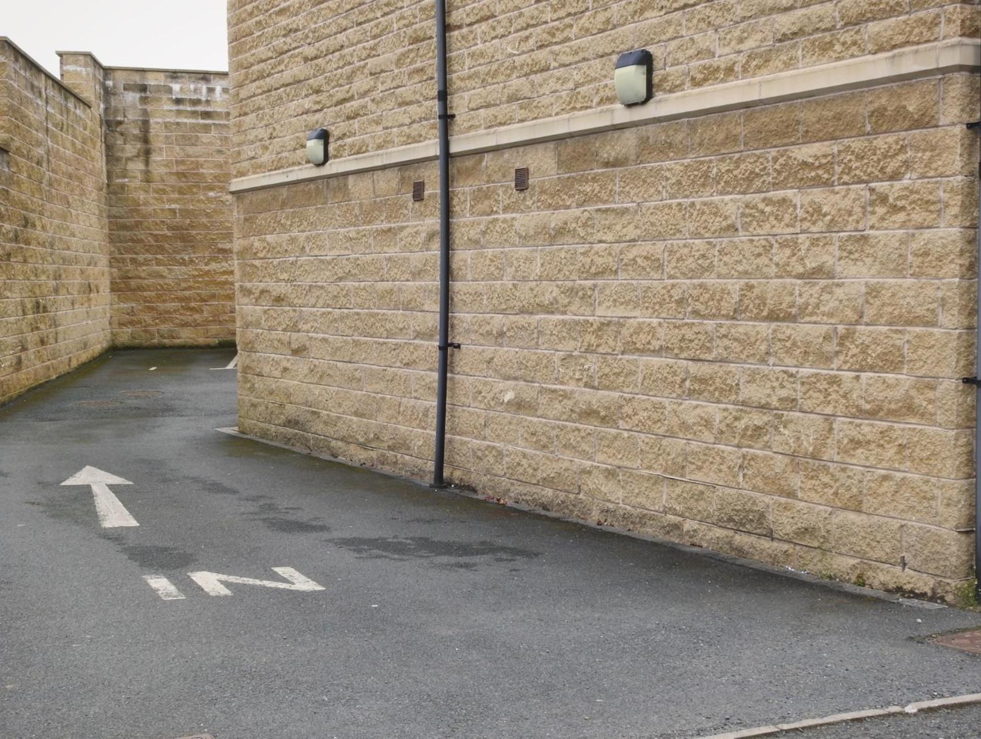 Apartment Stylish Modern With Parking Harrogate