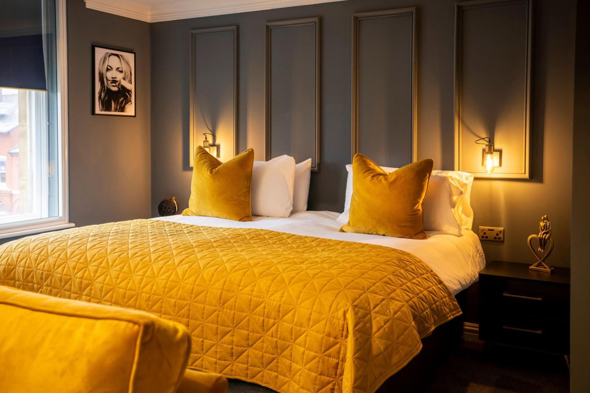 Aparthotel By Deuce