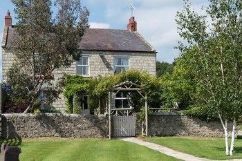 North Dockenbush Hotel