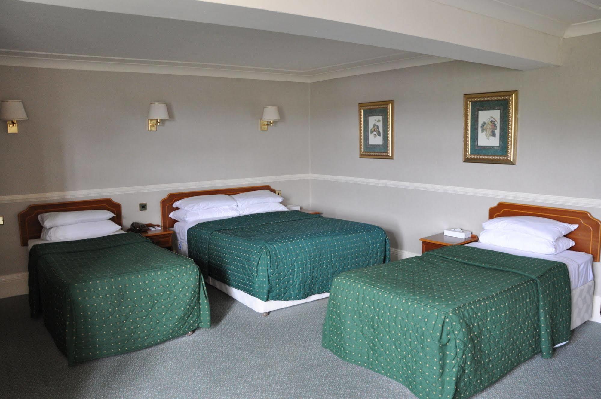 Cairn Hotel