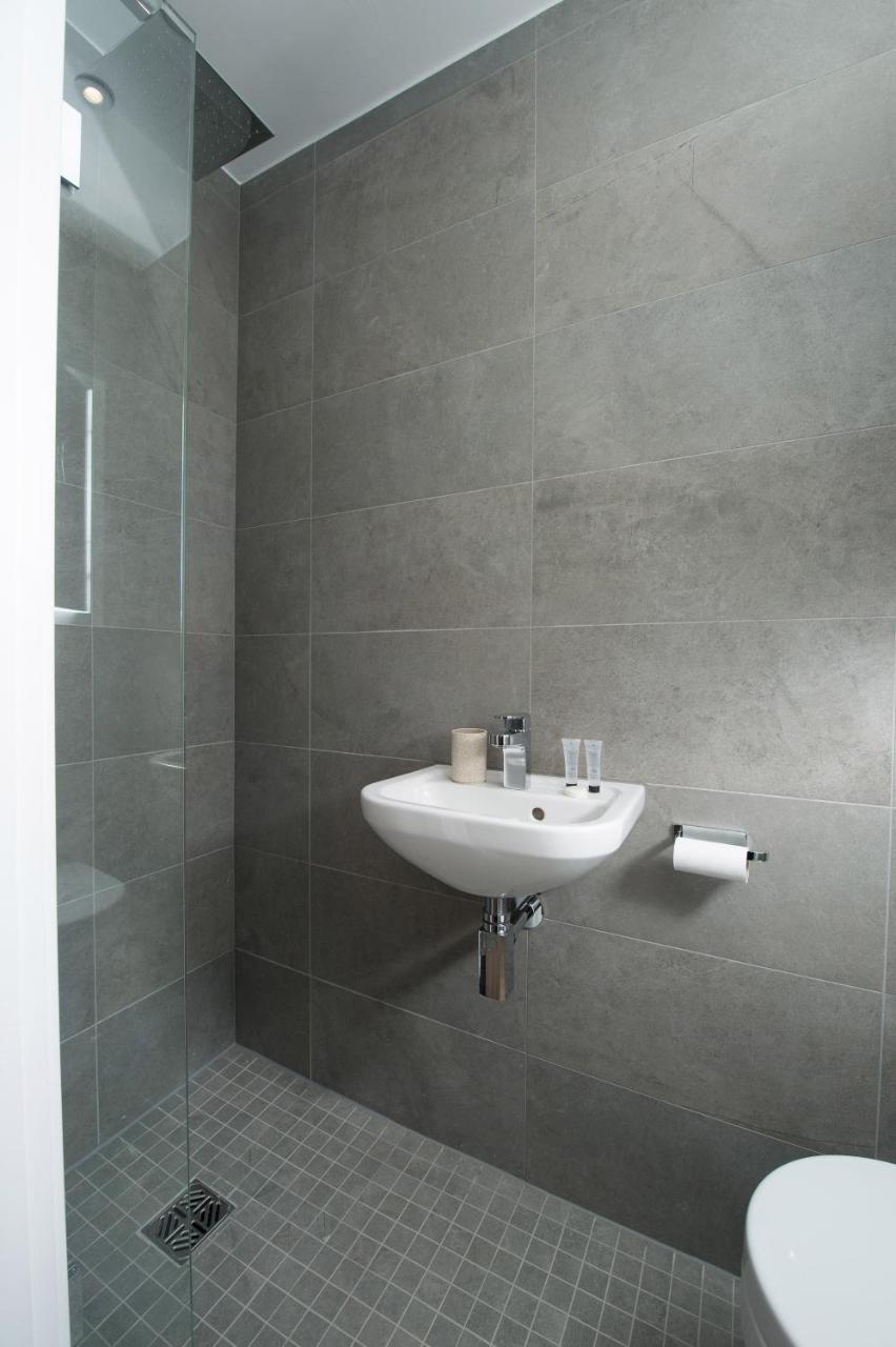 The Windsor - By Serviced Apartment *