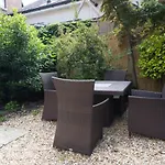 Albany House By Harrogate Serviced Apartments