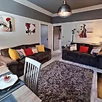 Dragon\'S Retreat 2 Bedroom Apartment