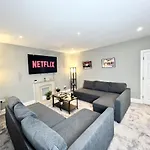 Luxurious Harrogate Penthouse With Free Parking