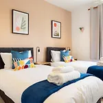 Beautiful 3 Bedroom Townhouse
