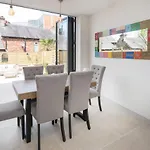 Townhouse By Harrogate Serviced Apartments