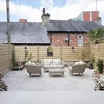 Townhouse By Harrogate Serviced Apartments