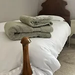 Private Apartment - 3 Bedrooms