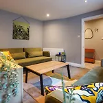 Harrogate Hideaway - 2 Bed Apartment Near Station And Conference Centre