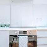 Mayfield Three - Central Harrogate Apartment