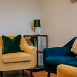 Mayfield Two - Central Harrogate Apartment