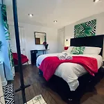 2 Bedroom - Garden Apartment, With Parking