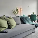Royal Retreat Harrogate - Free Parking Nearby Ultra Fast Wifi