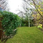 Stylish Harrogate Studio With Huge Private Garden