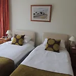 Spring Lodge