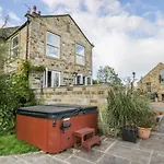 Meagill Farmhouse, Otley