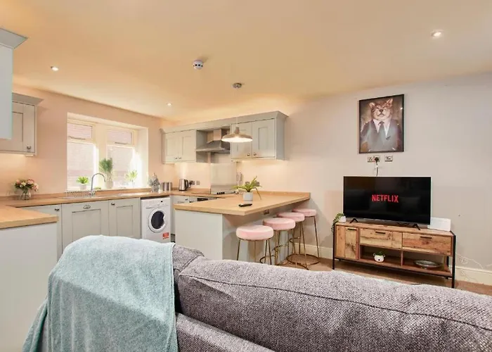 The Harrogate Abode - Sleeps 6
