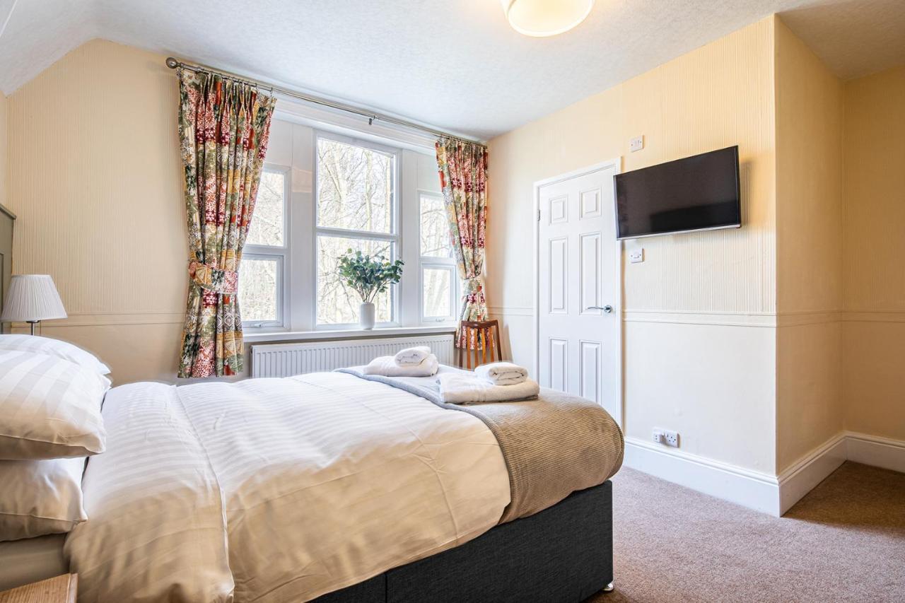 Fountains Guest House - Harrogate Stays