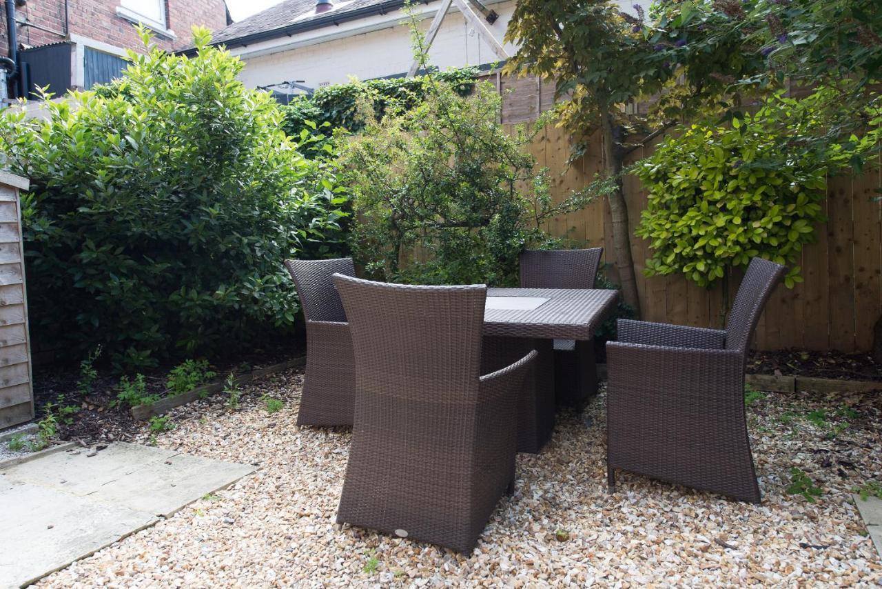 Albany House By Serviced Apartment *
