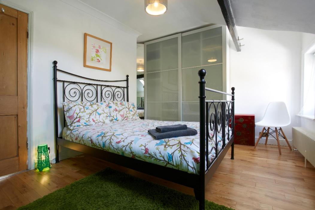 Holiday home Townhouse - Hic Bottom Of Road! Harrogate