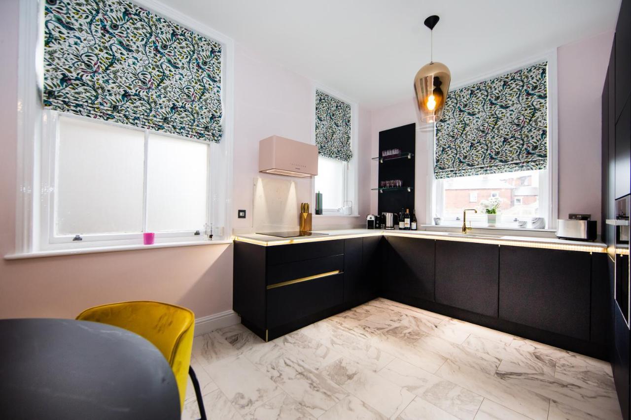 Maison Parfaite Hg1 - 2 Luxury With Parking Space - In Town Centre Harrogate