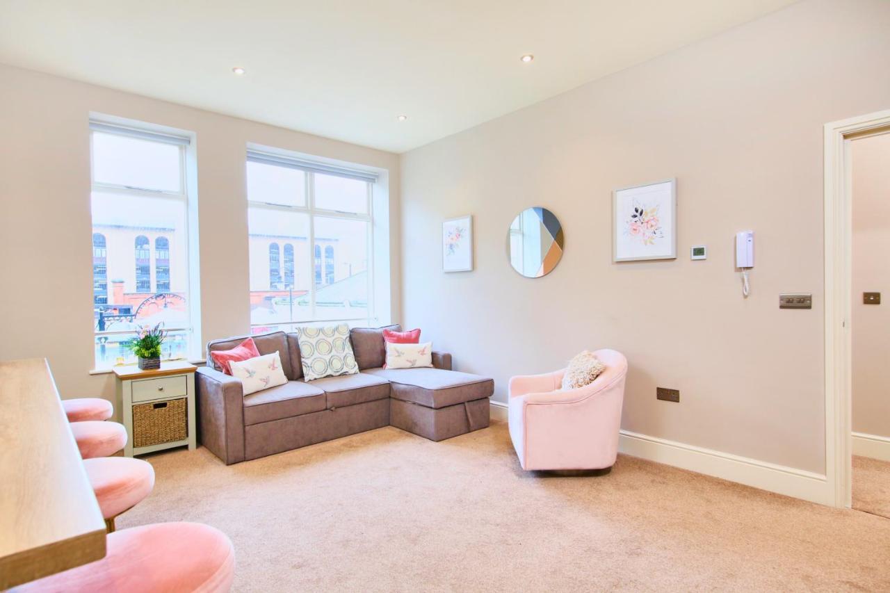 The Stylish Penthouse Of Harrogate - Sleeps 7 *