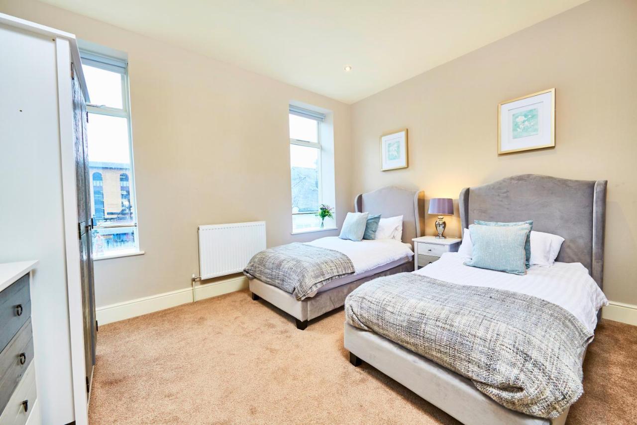 Apartment The Stylish Penthouse Of Harrogate - Sleeps 7