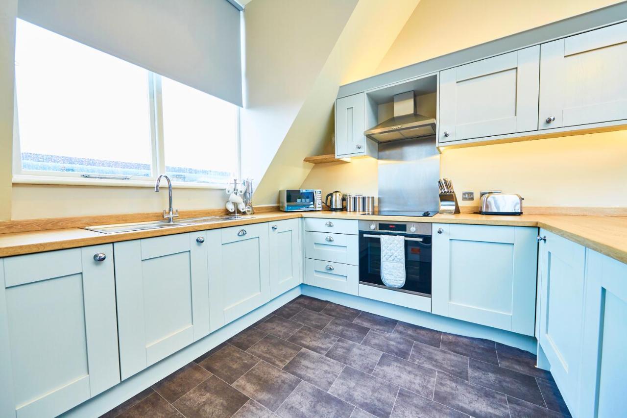 The Stylish Penthouse Of Harrogate - Sleeps 7 Harrogate